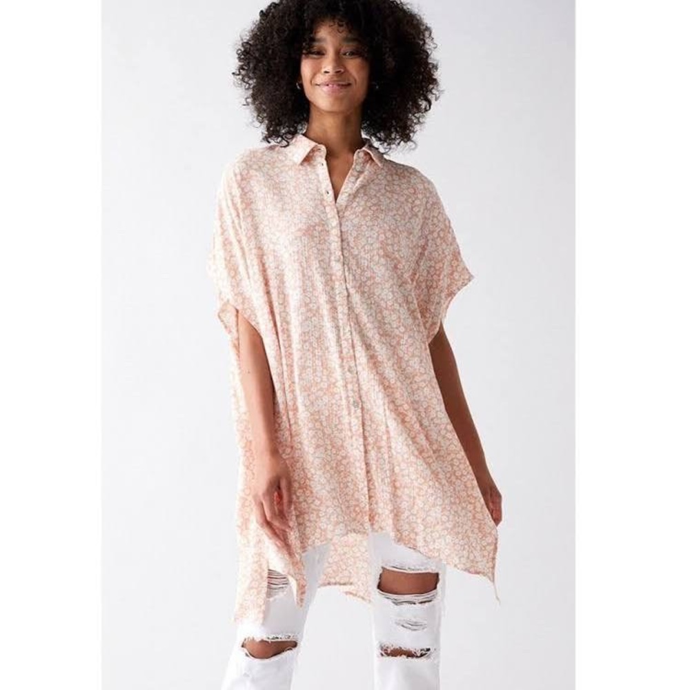 New w/ tags Lost + Wander Button Down
